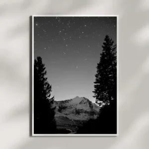 Montagne en noir et blanc