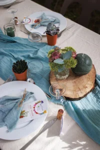 Présentation de tables lors d'un mariage